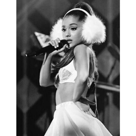 ADRIANA GRANDE Cozy Earmuffs In White - Picture 10 of 16